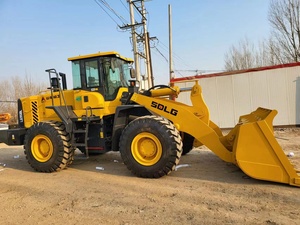 LG958L CHARGEUR SUR ROUES D'OCCASION - Product Image 5