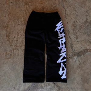 2024 nouveauté hommes pantalons de survêtement taille élastique fermeture personnalisé pantalon ample sérigraphié empilé Flare Jogging pantalons de survêtement - Product Image 1