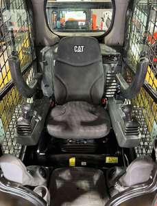 2022 Caterpillar 216B3ลื่นไถล Steer Loader - Product Image 2