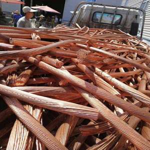 Chatarra de Alambre de Cobre Puro Clasificada y Limpia, 99.998% de Contenido de Cu, Uso Industrial para Materia Prima de Refinería, Suministrada en Fardos, Embalaje a Granel - Product Image 1