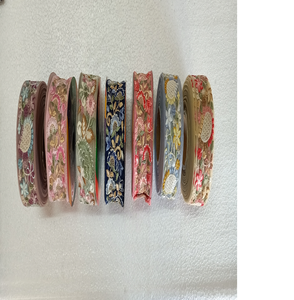 Hecho a medida en piedra trabajo de espejo y perlas blancas fijas bordadas en tres colores para diversos fines en diferentes tamaños - Product Image 3