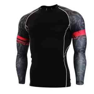Rashguard de compression personnalisé pour homme, idéal pour le BJJ, le MMA et les séances en salle de sport, offrant contrôle, respirabilité et confort. - Product Image 6