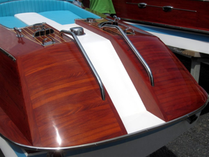 Gia Nhien Fabricant Approuvé Conception Personnalisée Extreme Large 430cm Riva Aquarama 1962-1966-BATEAU DE VITESSE EN BOIS-HAUTE QUALITÉ - Product Image 4