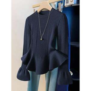 เสื้อสเวตเตอร์ผู้หญิงแขนยาวคอสูงสีน้ำตาลถักไหมพรมไซส์ใหญ่ - Product Image 2