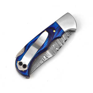 Cuchillo de bolsillo plegable con hoja de acero de Damasco de nuevo diseño directo de fábrica OEM al mejor precio con funda de cuero ligera personalizable - Product Image 5