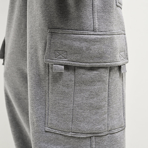 กางเกงคาร์โก้ขนแกะเฮฟวี่เวทของผู้ชายกางเกงทรงหลวมแนวสปอร์ตแฟชั่นแบบลำลองมีหลายกระเป๋าสำหรับนักวิ่ง - Product Image 4