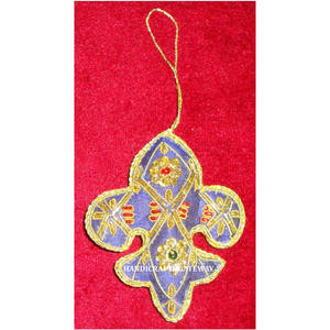 เครื่องประดับต้นคริสต์มาสทรงใหม่สีทอง ทำจากผ้า ประดับด้วยลูกปัด ใช้สำหรับงานตกแต่ง - Product Image 1