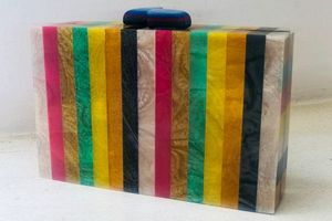 Kit artesanal de monedero de resina de primera calidad con elementos decorativos para hacer bolsas de asas promocionales - Product Image 1