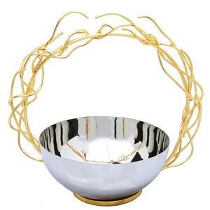 Bol de service élégant en métal de créateur Bol fini argenté pour la maison Hôtels Restaurants Vaisselle Bols d'utilisation à des prix raisonnables - Product Image 3