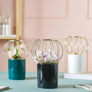 Handmade Decorative Luxury Metal Wire Flower <b>Vase</b> Gold Powder Coating Finishing Unique Design Round Shape for Home Decoration - Product Image 2