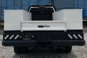 Voiture d'occasion fiable Chevrolet Silverado 4500HD Crew Cab 4x4 2024 - Product Image 6