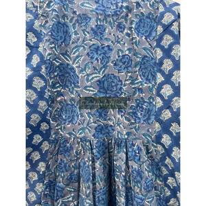 Mini robe haut en coton indien pour femmes imprimé floral tenue de fête décontractée bouton décoration fait à la main haut robe de plage d'été - Product Image 6