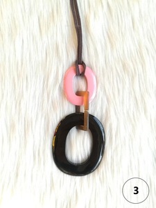 Collar con Colgante de Cuerno de Búfalo, Joyería Tribal Natural y Sostenible para Mujer, Alta Calidad - Product Image 2