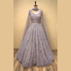 Vestido malva con ritmos brillantes y secuencia con bordado a mano pesado para ocasiones modernas al por mayor India a granel - Product Image 1