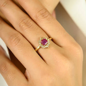 แหวนประดับเพชรรูปสี่เหลี่ยมจัตุรัสและทับทิมธรรมชาติแบบตัดขอบทรงเหลี่ยมแหวนฮาโลสำหรับสุภาพสตรีเครื่องประดับทอง14K แบบแข็ง - Product Image 2