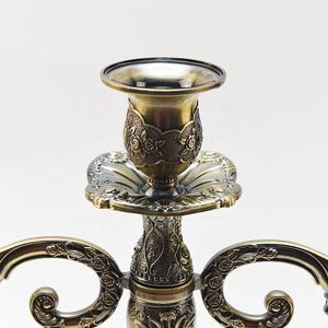 เชิงเทียนสำหรับตกแต่งบ้าน ทำด้วยมือจากโลหะ เหมาะสำหรับเพิ่มแสงสว่างในบรรยากาศอบอุ่น - Product Image 2