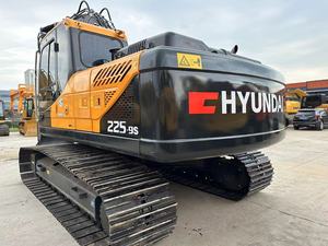 Excavadora hidráulica Hyundai 225-9 usada de 22 toneladas en excelentes condiciones de Corea con motor de componentes básicos a la venta - Product Image 4
