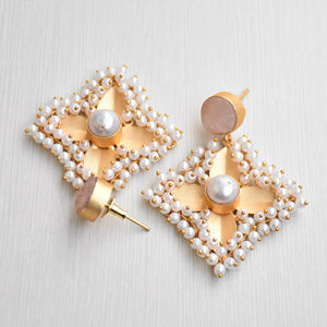 Pendientes de Latón de Exportación al por Mayor, Diseño Boho Chic con Perlas Hechas a Mano, Acabado en Latón Antiguo Semiprecioso, Listos para B2B Premium - Product Image 5