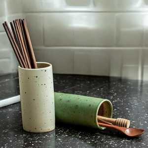 Reposacucharas de Cerámica Ecológico Resistente a Altas Temperaturas |   Porta Utensilios de Cocina Apto para Lavavajillas y Horno |   Apto para microondas - Product Image 4