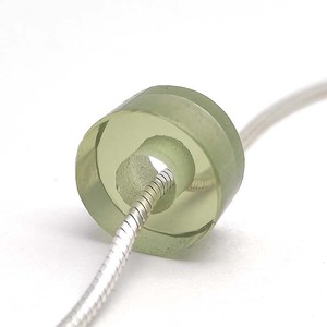 สีเขียวแสงไฮโดรควอตซ์ 14.5 มม.Heishi Big Hole ลูกปัด 5 มม.เจาะอัญมณี 13.5Ct ขายส่งอัญมณีธรรมชาติขนาดใหญ่รูแบนลูกปัด - Product Image 3