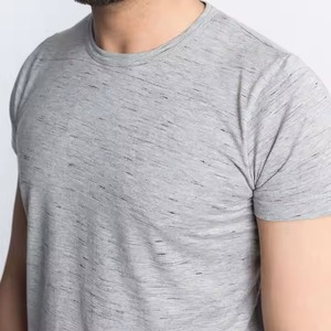 Camisetas de Hombre de Alta Calidad para Uso Casual, Camisetas Ligeras de Color Sólido para Hombre en Venta - Product Image 6