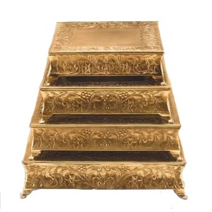 Support à cupcakes en bois de luxe, design élégant, finition émaillée, pour la décoration de la maison, des hôtels et des tables. - Product Image 2