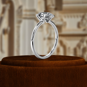 Bague de fiançailles demi-lunette en diamant de laboratoire ovale 1ct, diamant de laboratoire certifié IGI, bague solitaire en or 14K avec demi-lunette - Product Image 4