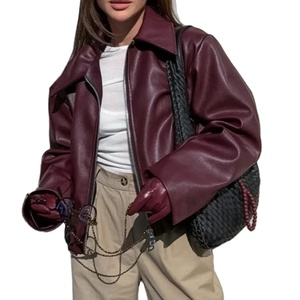 Veste en cuir bordeaux surdimensionnée pour femmes, veste bomber minimaliste moderne, veste en cuir de mouton chic et ample, veste en cuir souple pour femmes - Product Image 1