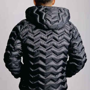 Chaqueta Acolchada Negra con Capucha para Hombre, Cierre de Cremallera, Resistente al Viento e Impermeable, Ecológica, Informal de Invierno, Color Sólido, Lona de Algodón - Product Image 5