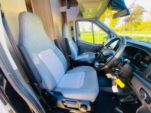 Autocaravana 2022 AUTOTRAIL con volante a la derecha, - Product Image 6