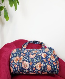 กระเป๋าโท้ทแบบมีซิป Le Souvenirs Quilted Duffle Tote ทำจากผ้าฝ้าย เป็นมิตรกับสิ่งแวดล้อม ทนทาน ความจุขนาดใหญ่ เหมาะสำหรับกิจกรรมกลางแจ้ง กีฬา และการเดินทาง - Product Image 3