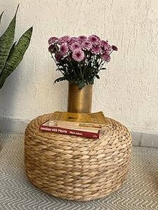 Pouf rond en jacinthe d'eau naturelle tissé à la main léger durable écologique idéal pour s'asseoir repose-pieds ou accent moderne - Product Image 6