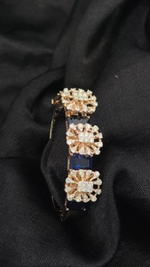 Bracelet en diamant en or fin 14K pour femme avec diamant bleu CVD avec bijoux de mariage certifiés IGI Bracelet en diamant élégant - Product Image 3