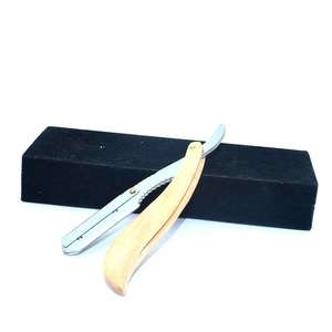 Navaja de Afeitar Clásica de Corte Directo, Navaja de Seguridad Alemana con Mango de Madera y Acero Inoxidable para Barberos por LCI - Product Image 6