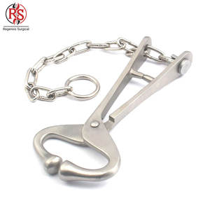 Sujetador de toros con control manual de fuerza y cadena, herramienta de sujeción para ganado de acero inoxidable - Product Image 1