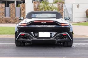 ASTON MARTIN VANTAGE ROADSTER 2023 MÁS VENDIDO, 5,200 MILLAS, MOTOR V8 BITURBO DE 503 HP, SIN MODIFICACIONES - Product Image 4