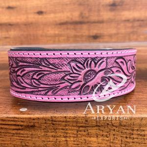 Venta al por mayor de collares de perro acolchados de cuero de vaca de alta resistencia collar floral rosa para mascotas para perros medianos grandes y pequeños - Product Image 1