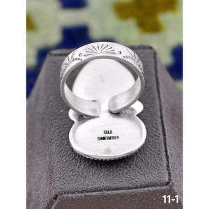 Bague artisanale en argent sterling plaqué or rose avec turquoise numéro 8, sertie clos, en acier inoxydable, élégante et tendance, idée cadeau - Product Image 4