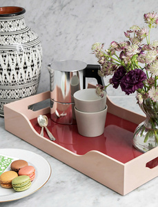 Plateaux de service rectangulaires modernes en laque avec poignées Organisateur décoratif brillant pour la nourriture, les boissons, le café et l'affichage à la maison - Product Image 3