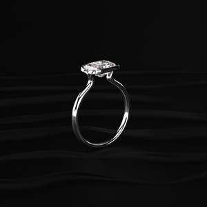 Anillo SHREYA DIAM con Diamante Cultivado en Laboratorio, Corte Radiante, Platino, Media Engaste, Certificado IGI, Elegante para Bodas y Uso Diario - Product Image 3