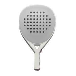 Equipo Deportivo de Primera Calidad para Juegos al Aire Libre, Raqueta de Pádel Duradera y Ligera con Agarre Cómodo y Estructura Resistente - Product Image 1