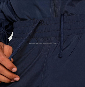 OEM personnalisé 100% polyester hommes coupe normale survêtement 2 pièces ensembles de vêtements d'extérieur pour hommes de qualité supérieure - Product Image 6