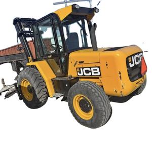 Offre exclusive aux enchères pour les chariots élévateurs tout-terrain modèle 2024 : 940 unités, capacité de levage de 8 000 lb - Product Image 1