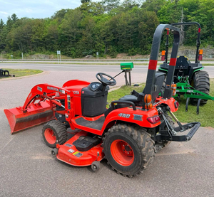 Vente directe d'usine en gros de tracteurs compacts et chargeurs Kubota BX2360 et Kubota BX2380 4x4 à prix compétitif – Meilleur prix - Product Image 1