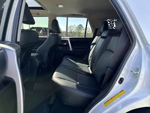 Toyota 4Runner Limited 2024 Usado en Buen Estado - Product Image 6