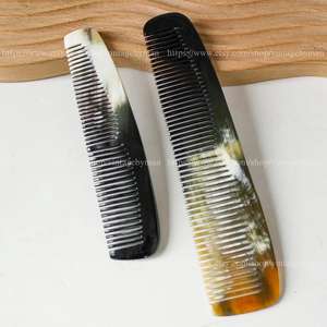 Peine de cuerno de búfalo de último diseño Peine de pelo de cuerno natural Peine de cuerno de barba de masaje de color natural moderno a precio barato - Product Image 3