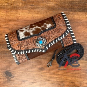 กระเป๋าคลัทช์มือแกะสลักมือกระเป๋าใส่โทรศัพท์กระเป๋าหนังวัวขนสัตว์หลากสีสำหรับผู้หญิงมีสไตล์ - Product Image 1