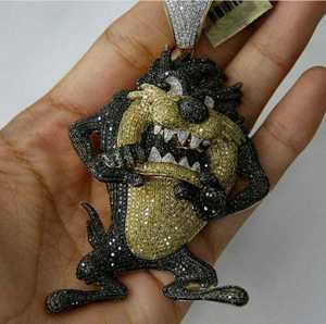 14K dos tonos chapado en oro 3.30Ct corte redondo Real Moissanite conejito colgante de dibujos animados para fiestas - Product Image 1