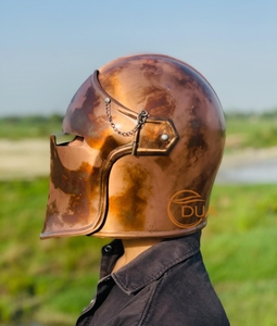 Casco Medieval Barbuta, Casco de Guerrero Hecho a Mano con Acabado de Cobre y Ranuras Estrechas para los Ojos, para Exhibición y Colección - Product Image 5