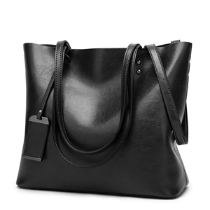 Sacs pour femmes de haute qualité, à la mode, grande capacité, sacs rétro, sacs en cuir à rivets, sacs pour femmes, sacs en similicuir, sacs à bandoulière pour femmes - Product Image 3
